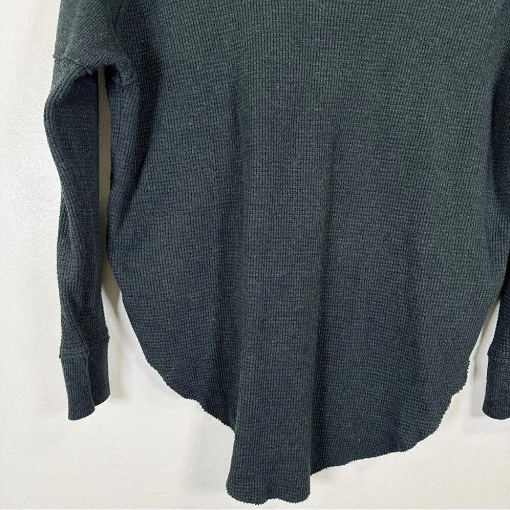 Aritzia Tna Alder Long Sleeve Tshirt  Black Color - Picture 8 of 13